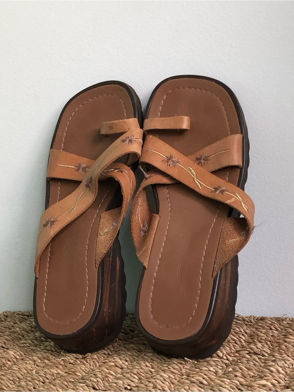 90s Western Boho Leather Embroidered Slide Sandals - Picture 3 of 8